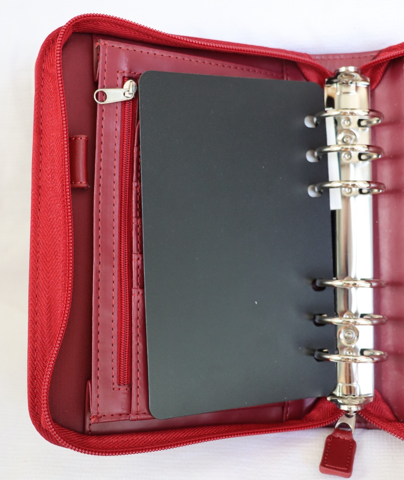 Franklin Covey Classic Red Soft Leather Zip Around Ring Binder Planner 8.5″ NEW