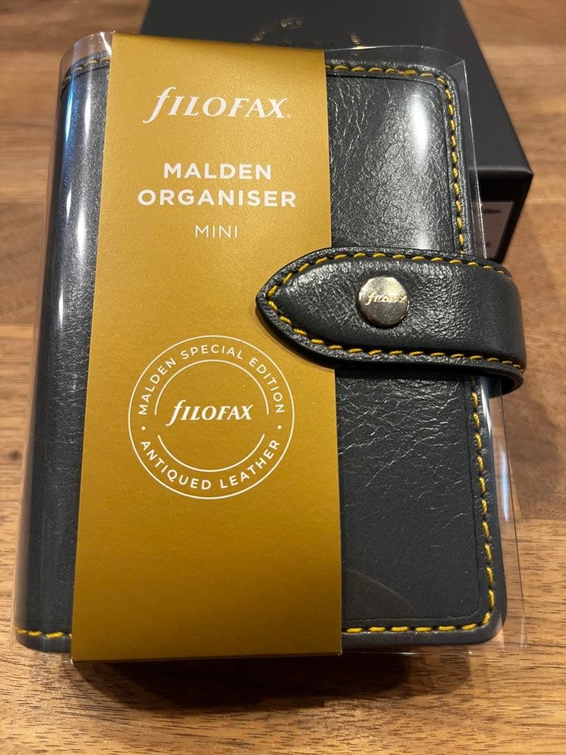 Filofax Malden Special Edition M5 Mini Organizer Charcoal Leather Planner Pouch