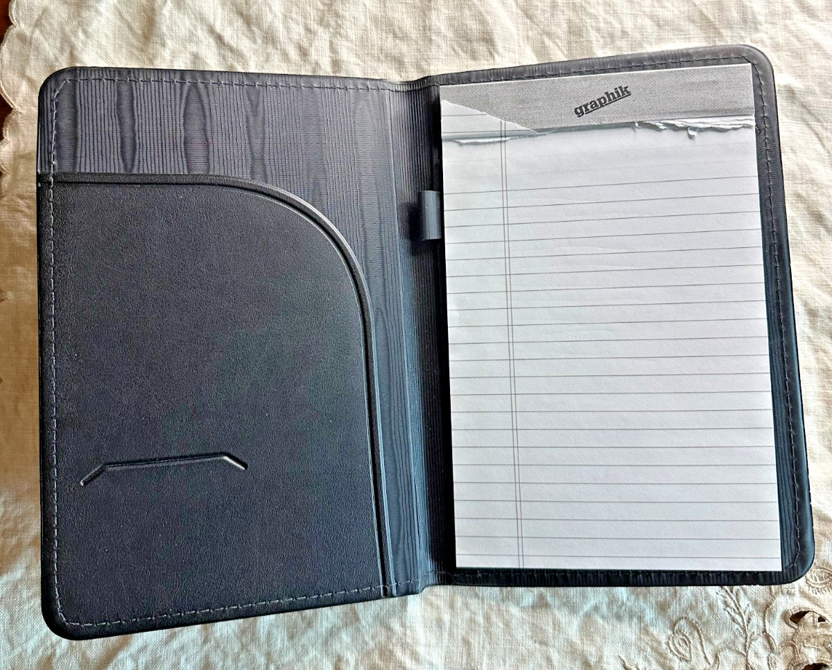 Obama Era White House Presidential Seal Black Padfolio Portfolio Notepad
