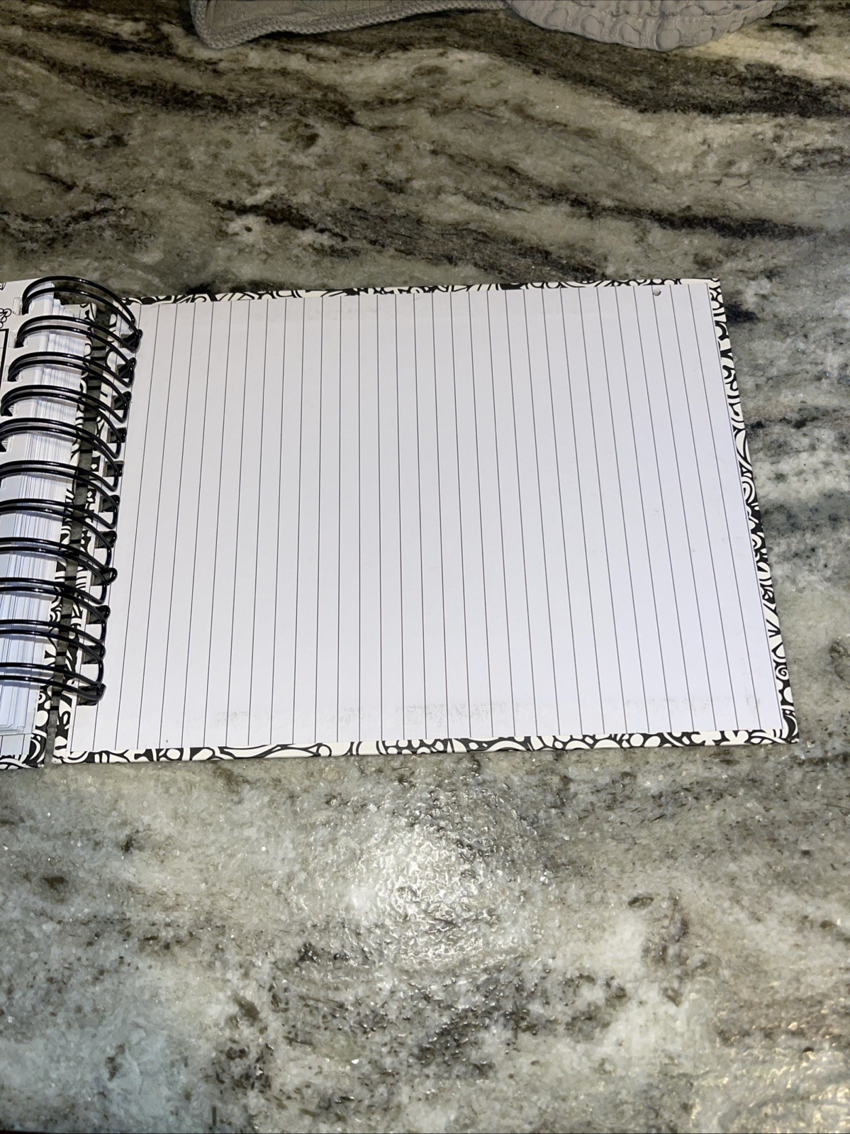 18month Doodle Planner 8.5 In X 6.5 In NEW old Stock RECOLLECTIONS brand