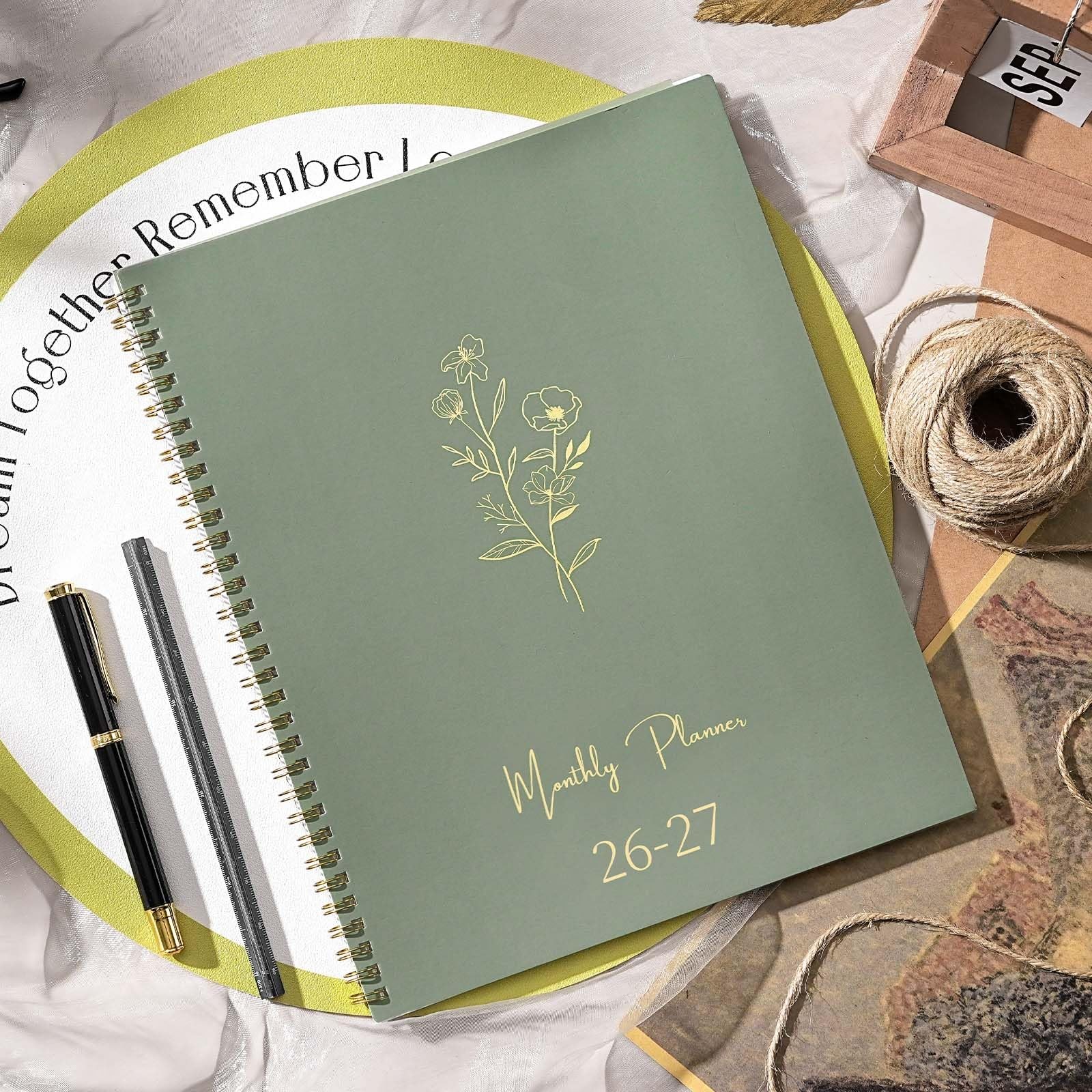2026-2027 Monthly Planner – 2026-2027, JUL. 9” x 11”, Green