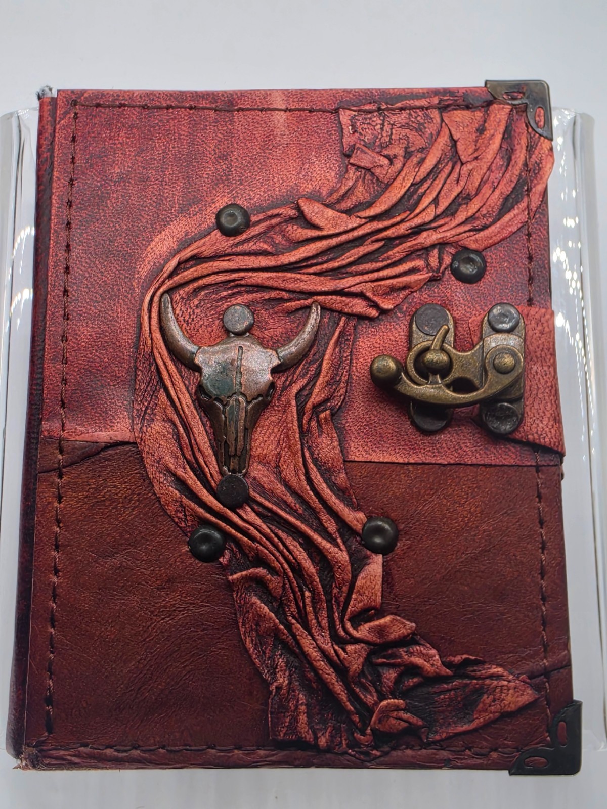 Handmade Leather Journal – 6″ x 4.5″ Small