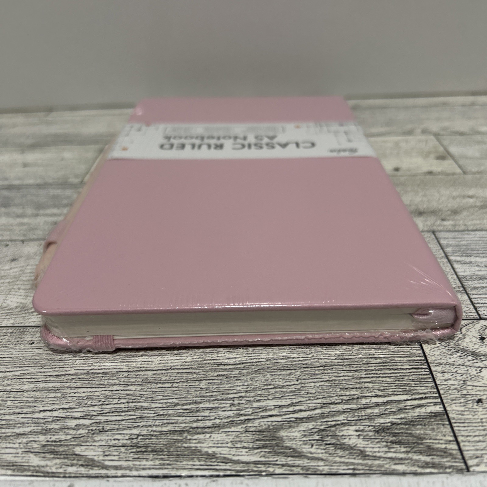 Feela Classic Ruled A5 Notebook 8.5 x5.25 Pink New With Pink Pen 128 pages