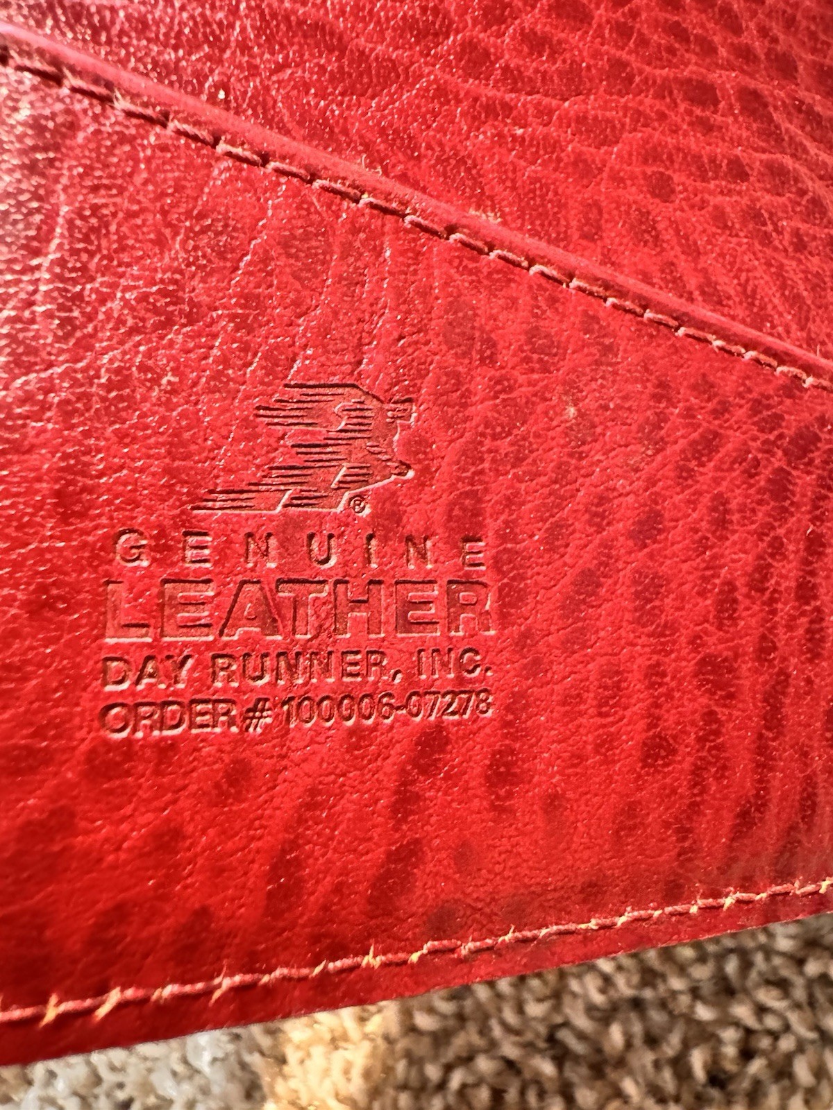 Vtg Day Runner Red Genuine Leather Planner 6-Ring Binder Compact Organizer + Tab