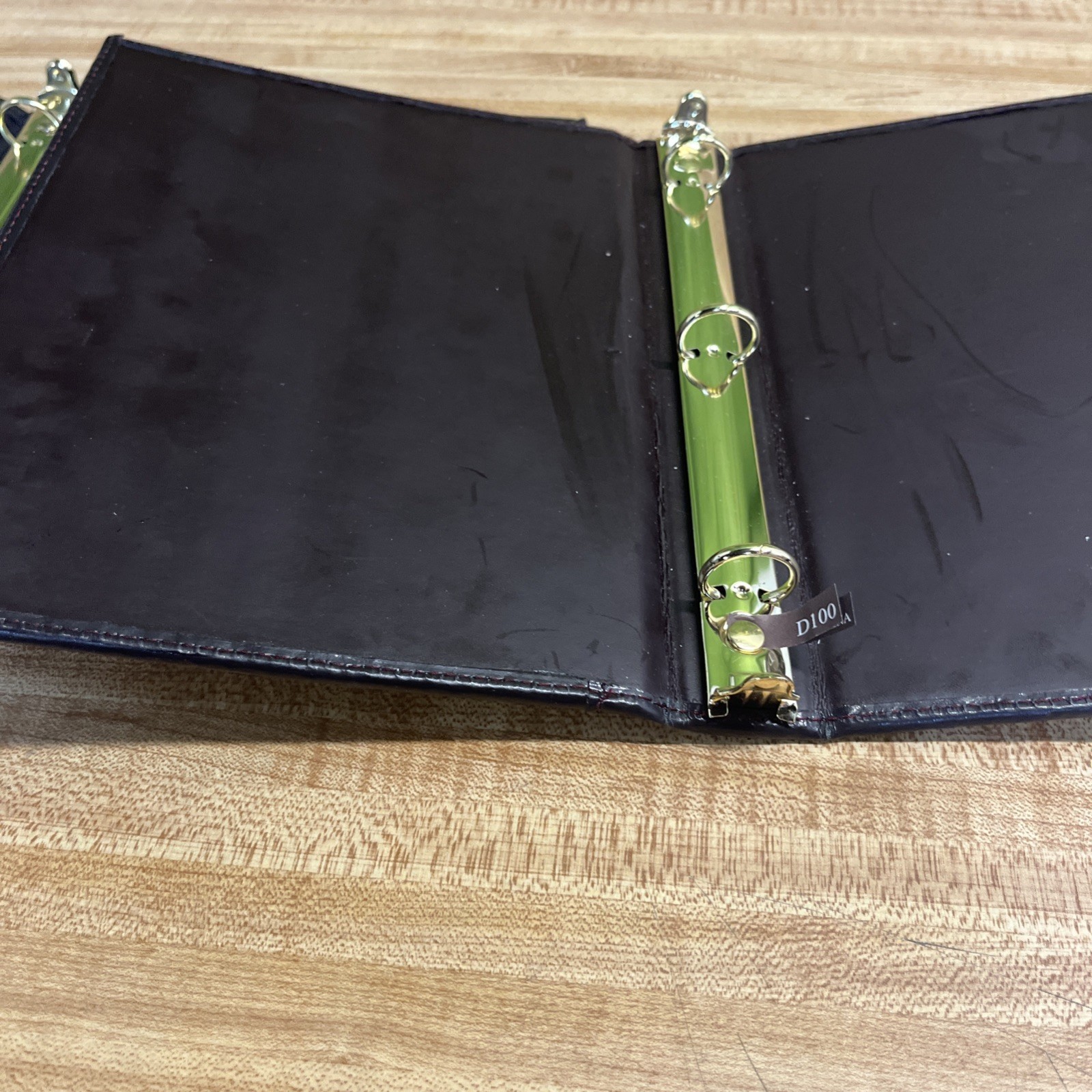 Three Ring Binder Notebook 9 3/4 X 7 1/2 X 3/4 (2) D100
