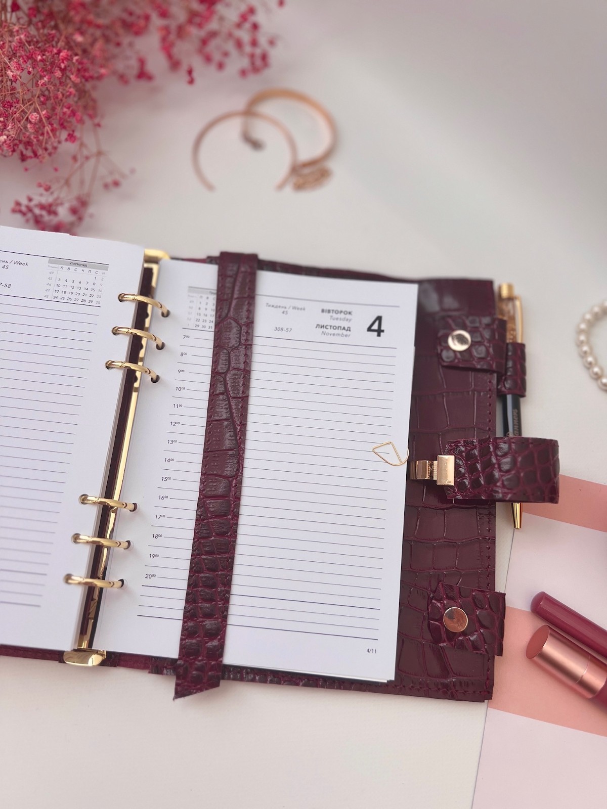Burgundy Leather notebook cover A5 big binder 6 rings. Dated 2026 Planner.