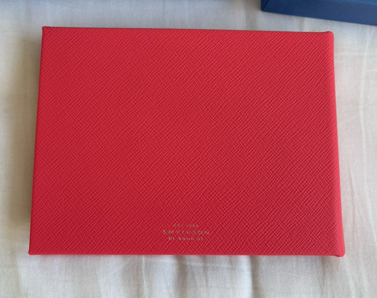 NIB Smythson of Bond Street Small Visitors Book in Pink Pebbled Leather Gilded