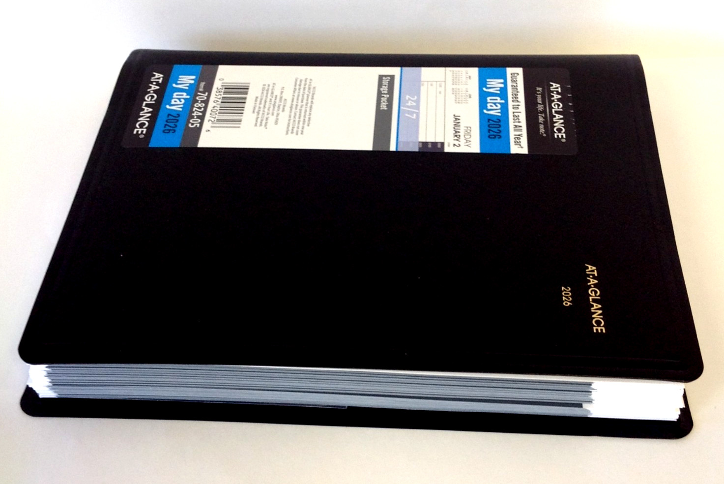 2026 At-A-Glance 70-824-05 My Day 24/7 Daily Appointment Book 7″ x 8-3/4″ Black