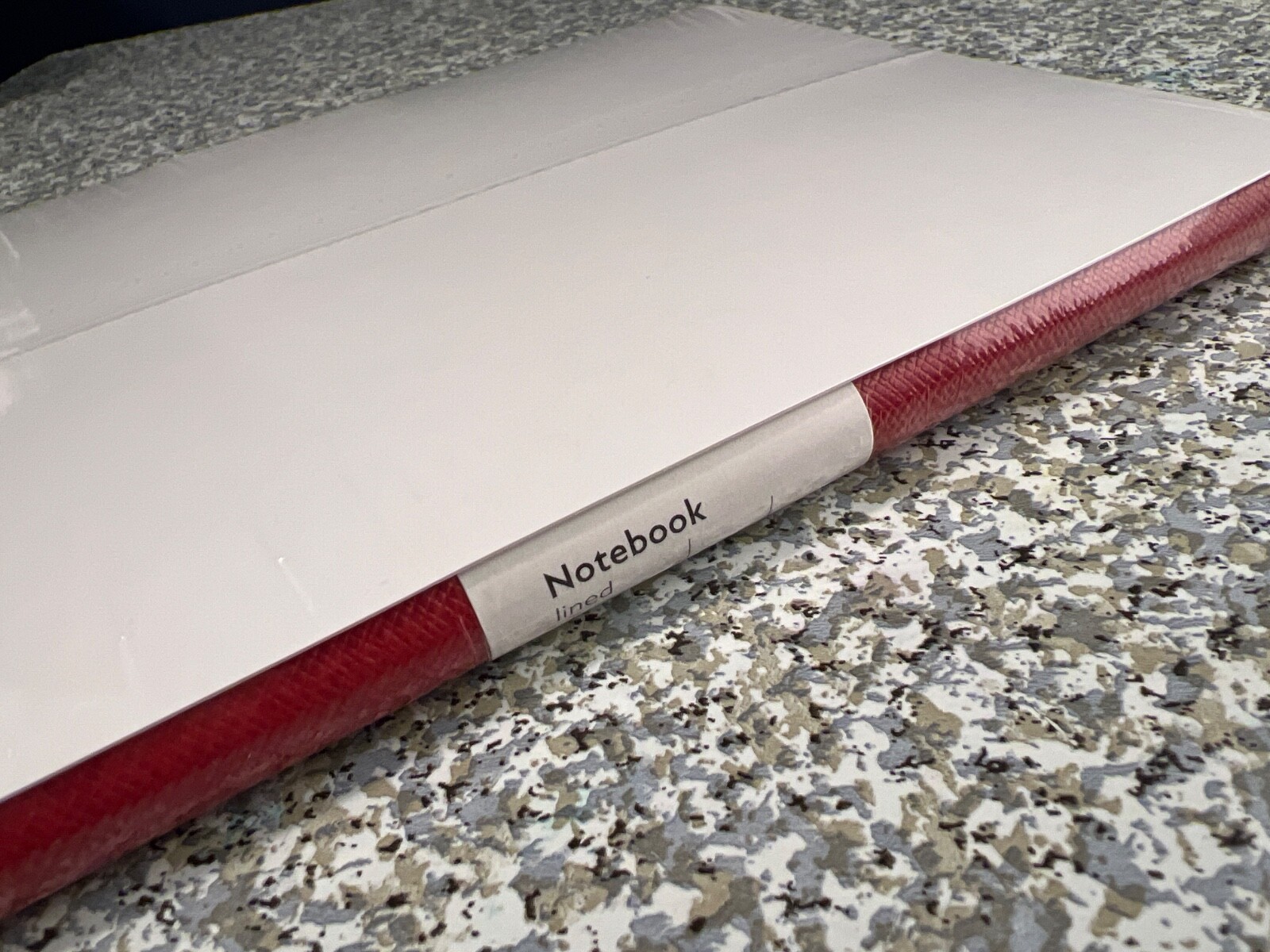 Montblanc ‘The Reds’ size 146 red notebook silver cut lined 125907