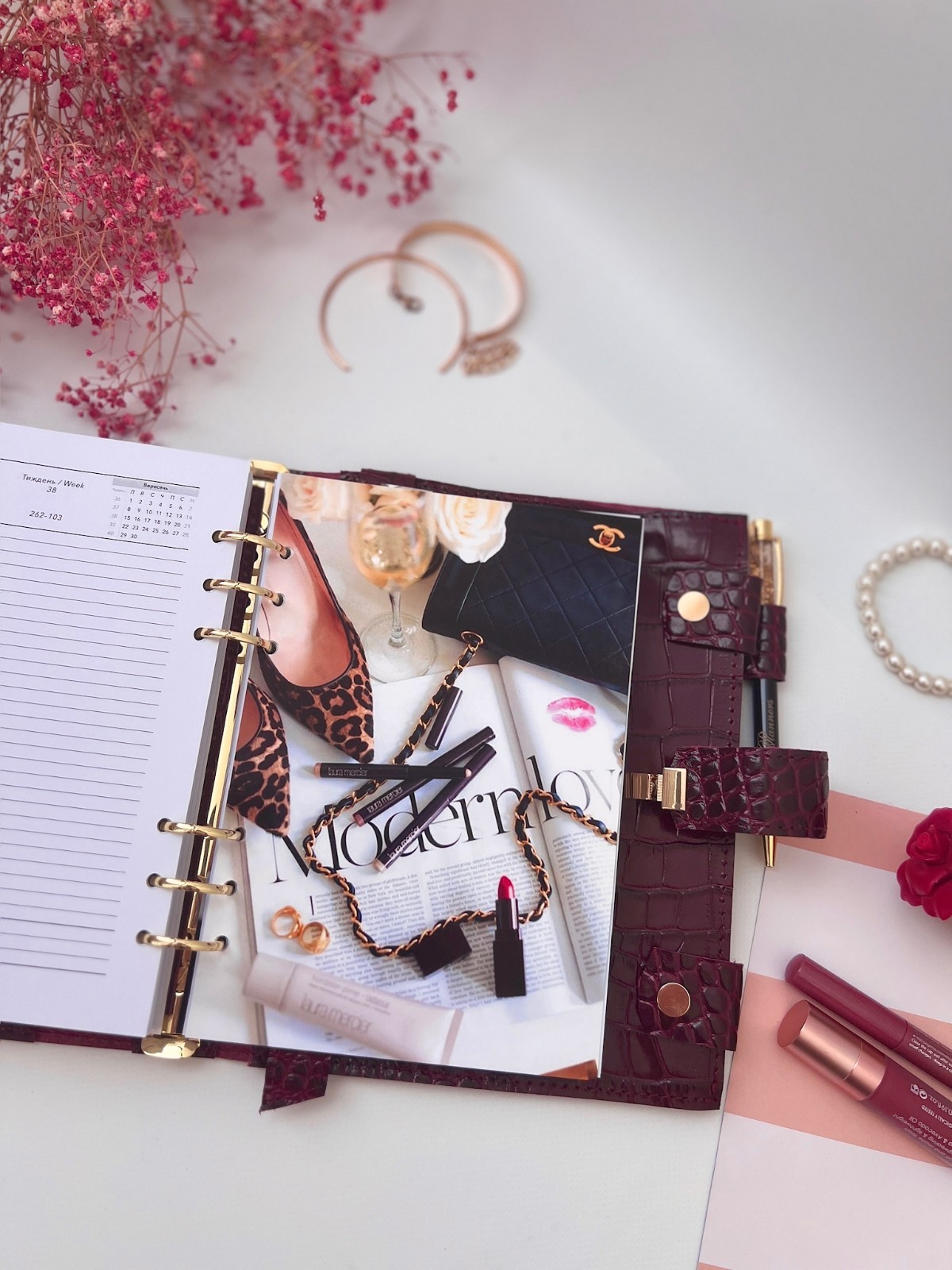 Burgundy Leather notebook cover A5 big binder 6 rings. Dated 2026 Planner.