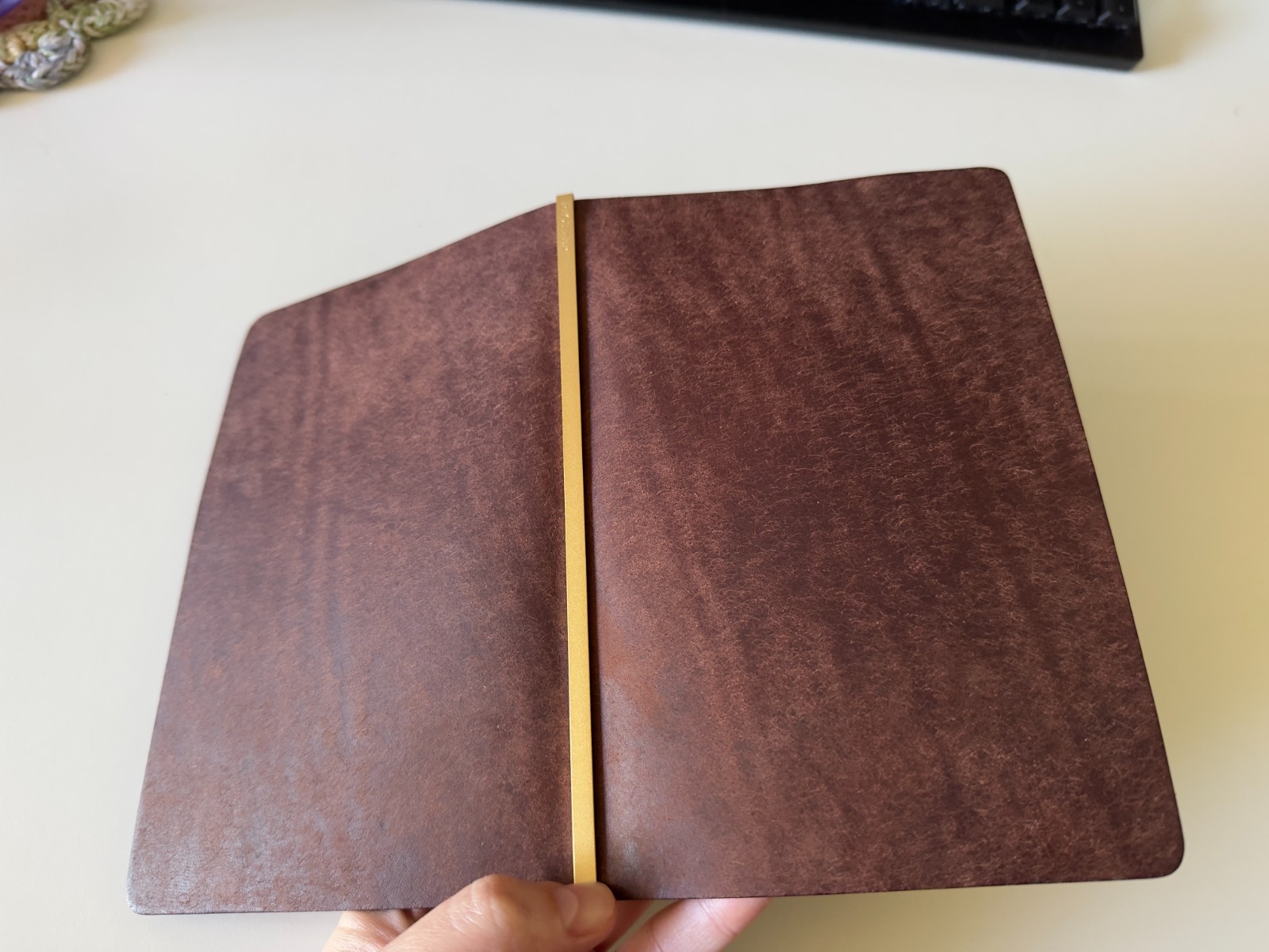 Plotter Bible Size Leather Binder Planner – Pueblo Brown