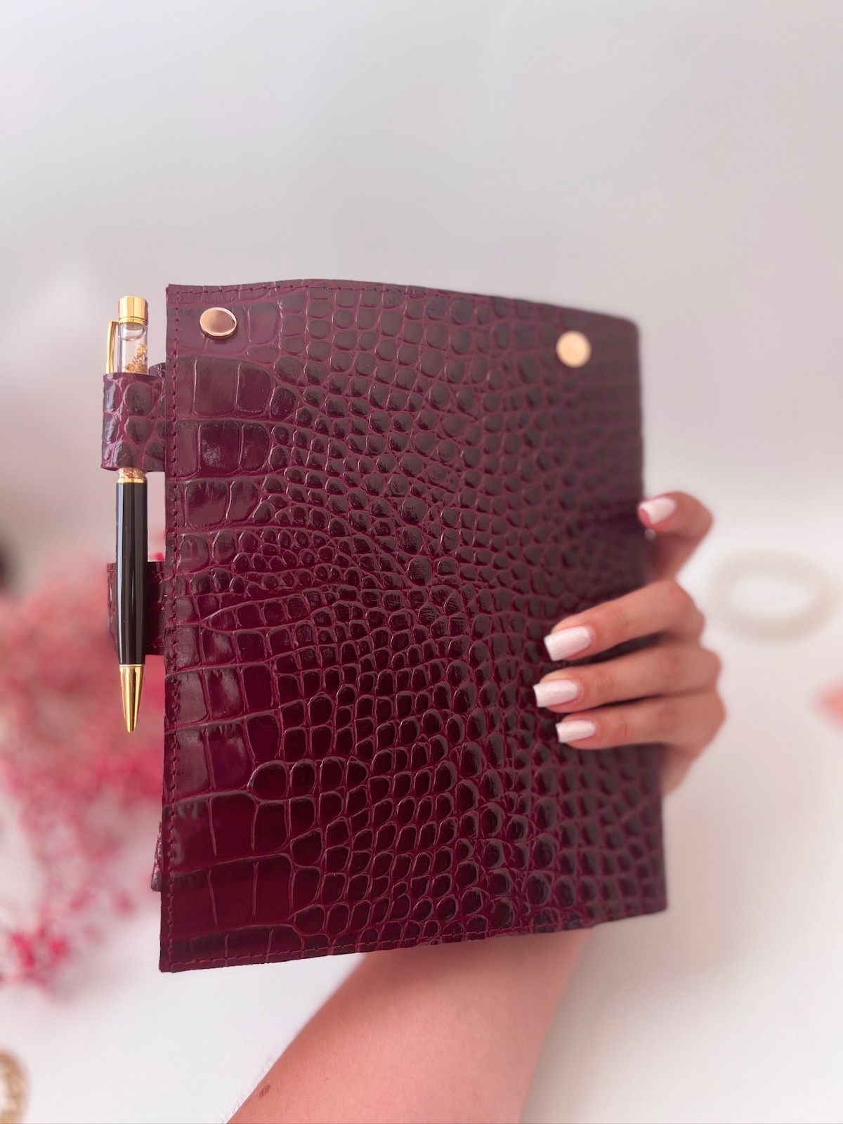 Burgundy Leather notebook cover A5 big binder 6 rings. Dated 2026 Planner.