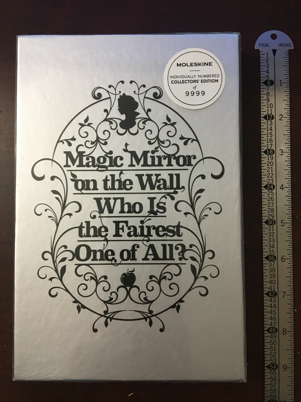 Moleskine Limited Edition, Disney Snow White Ruled Notebook Collector’s Box