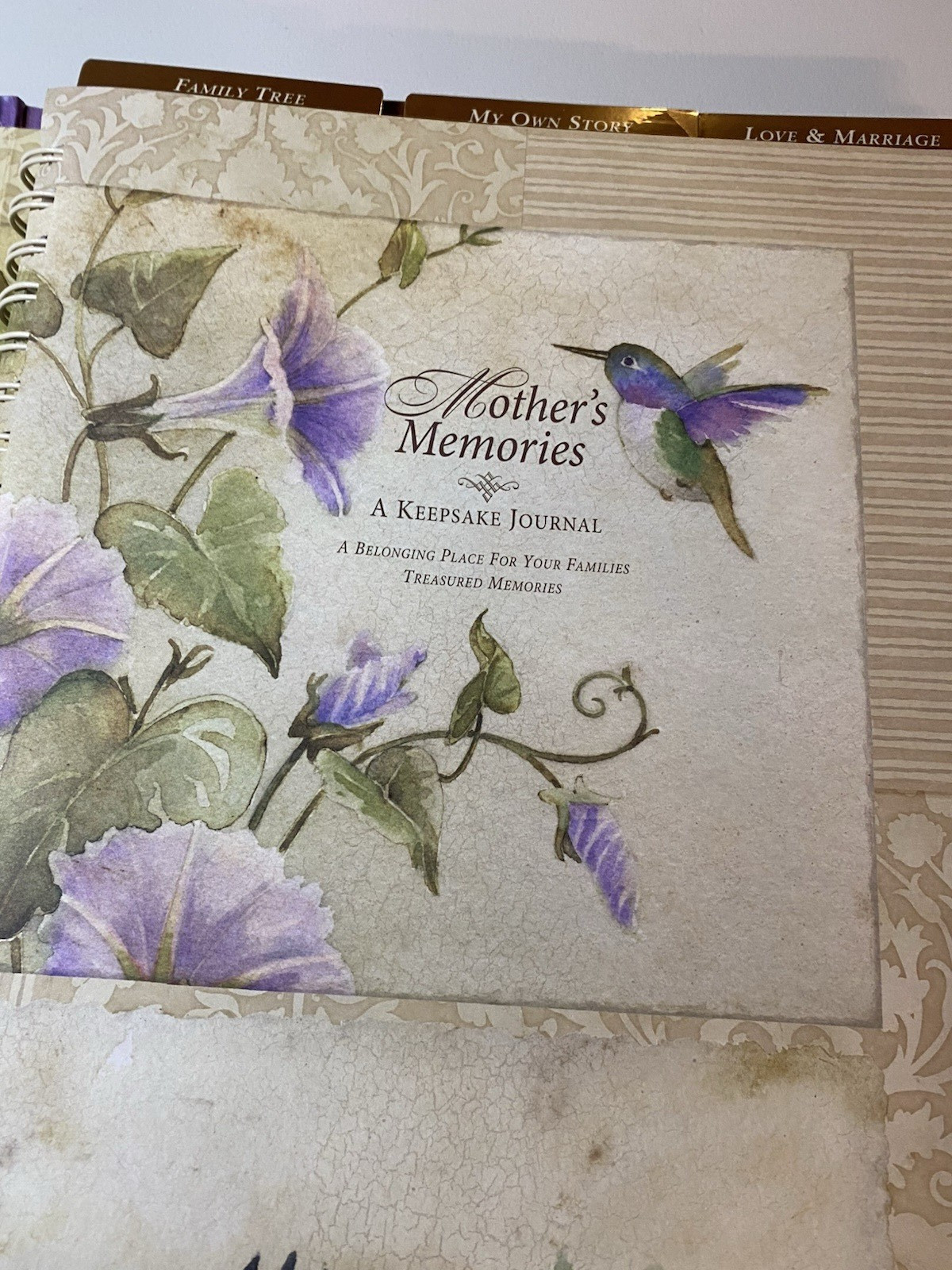 Mothers Memories Journal Keepsake Binder Pockets Acid Free Hummingbird Flowers