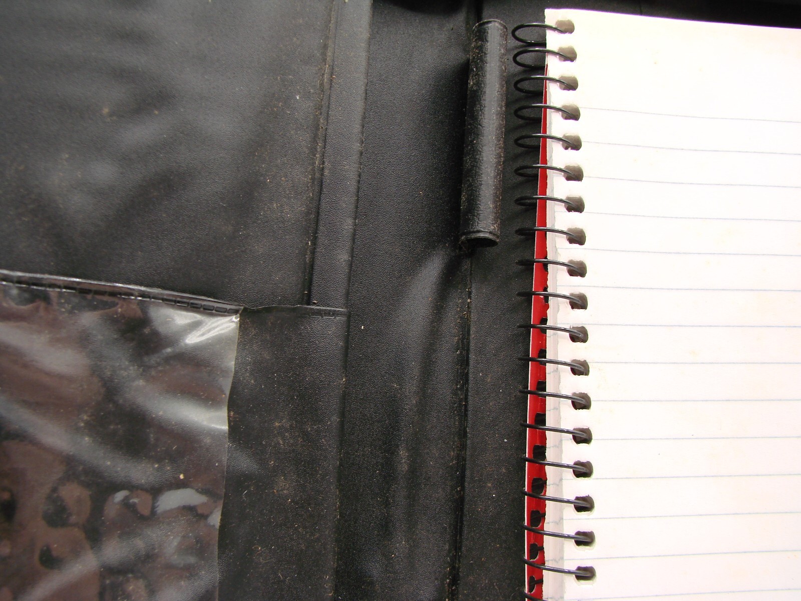 Vintage 1980s Full Zip Planner Organizer with Notepad Insert Gold Bumper Corners