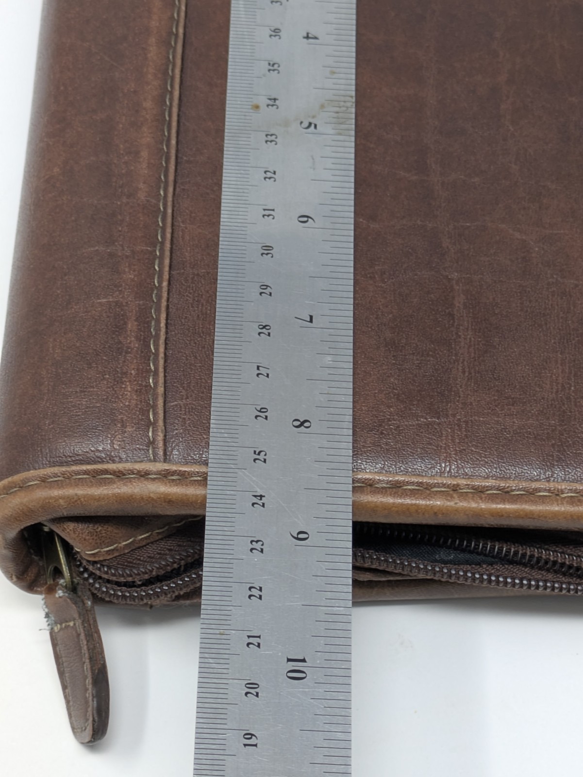 Franklin Covey Classic Planner 7 Ring Zip Binder Brown Faux Leather