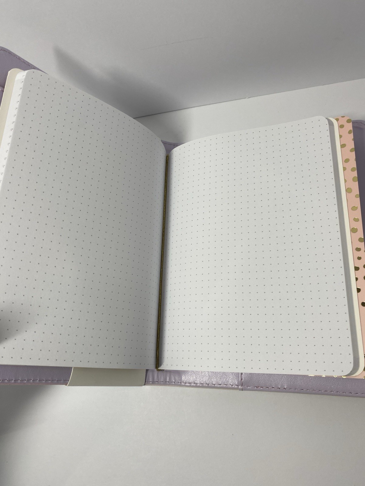 Travelers Notebook Set Pen and Gear 280 Pages Pink MulticoloredSimulated Leather