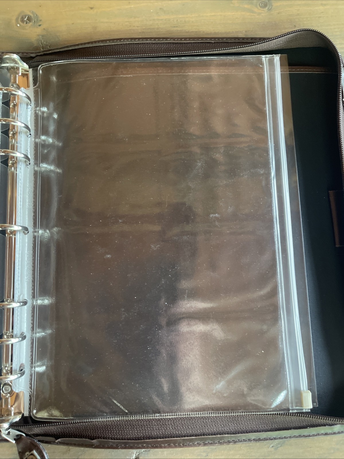 Day-Timer Distressed Leather Zippered Planner Cover, Brown, Folio 8 1/2 x 11