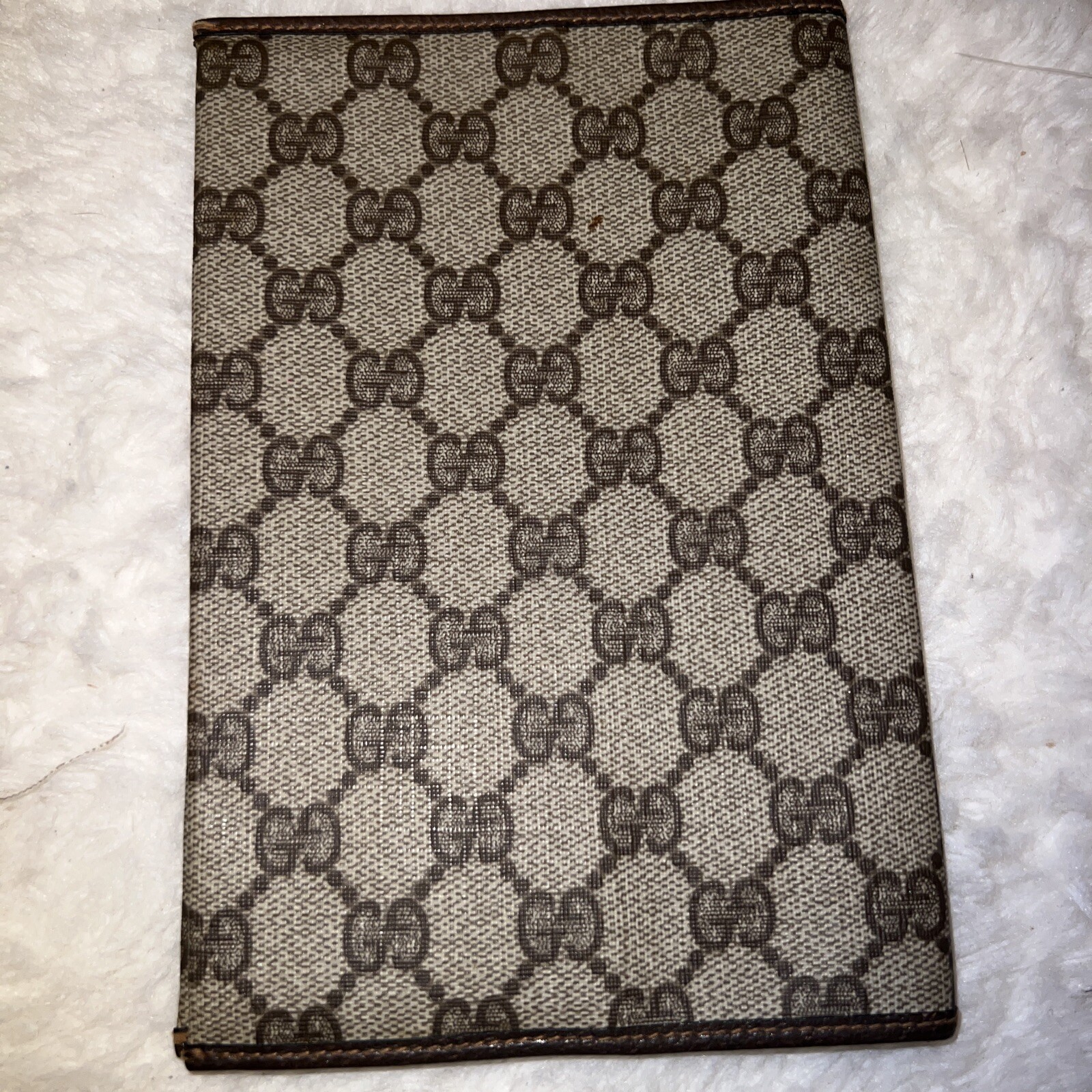 Authentic Vintage Gucci TV /notebook cover