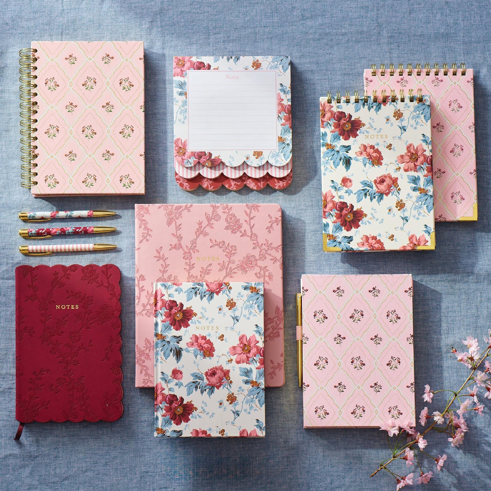 Laura Ashley Heirloom Cottage Journal – 6×8 Inch 6-x-8-Inches, Blue Floral