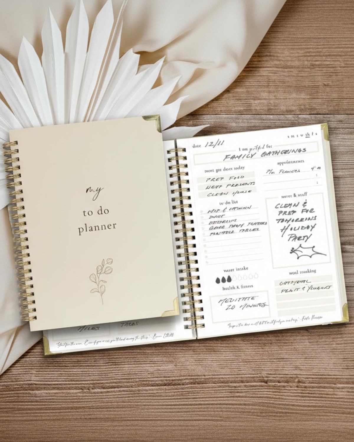 Beautiful to Do List Notebook – Aesthetic Daily Planner to Easily Organize Your