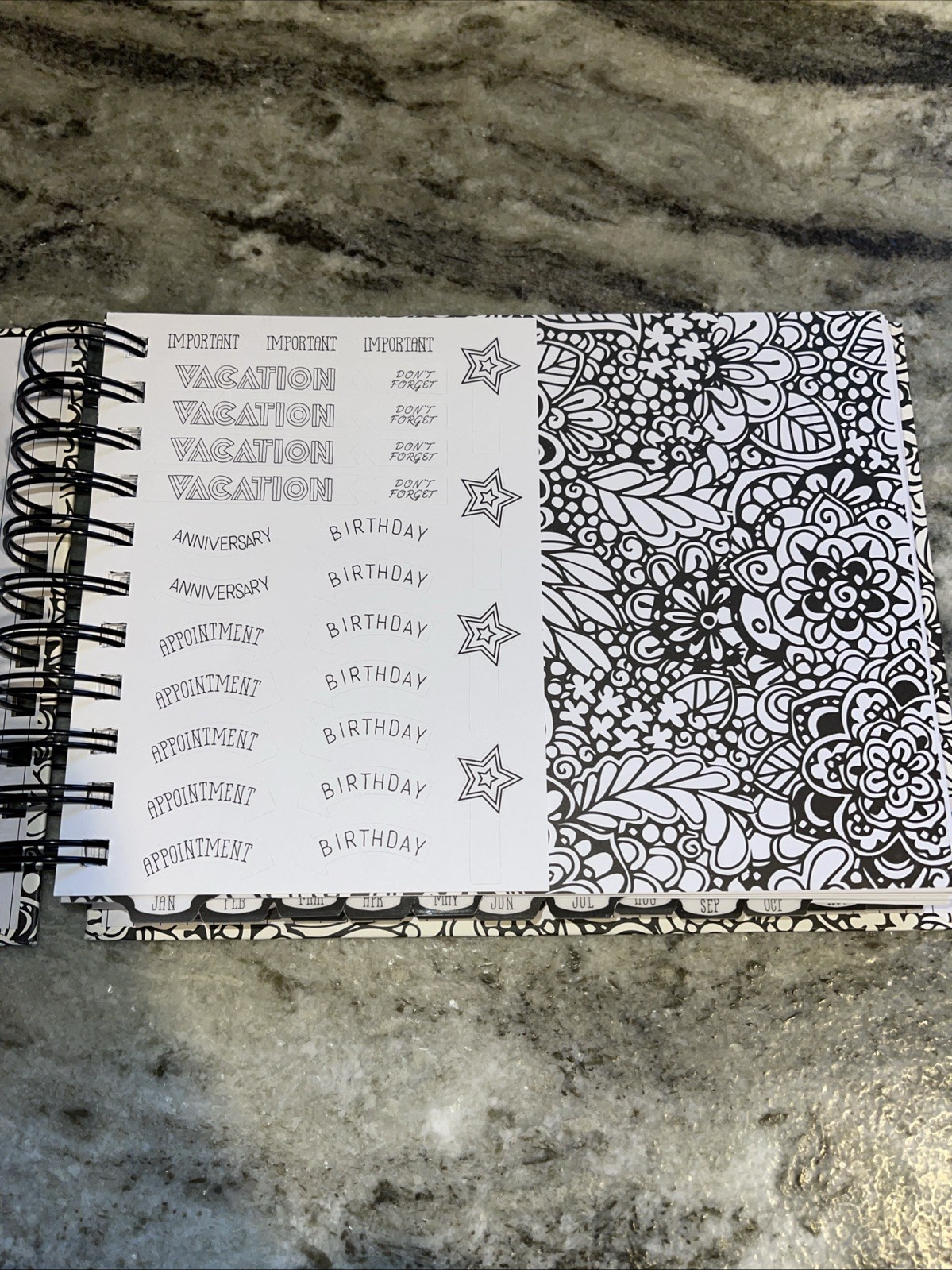 18month Doodle Planner 8.5 In X 6.5 In NEW old Stock RECOLLECTIONS brand