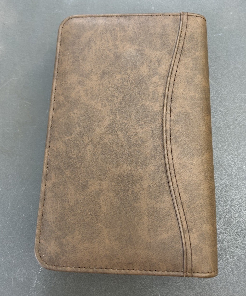 Vintage Day-Timer Brown Faux Leather Planner 6 Ring with Inserts Zip Around