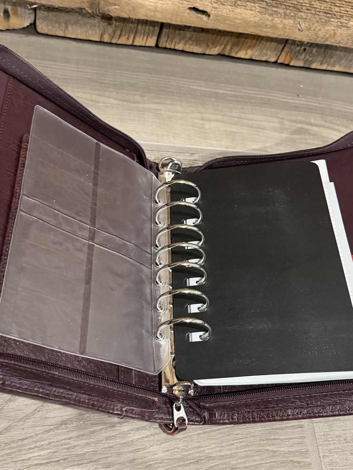 Franklin Covey Burgundy Leather Planner Organizer Binder 7 Ring Zip Around