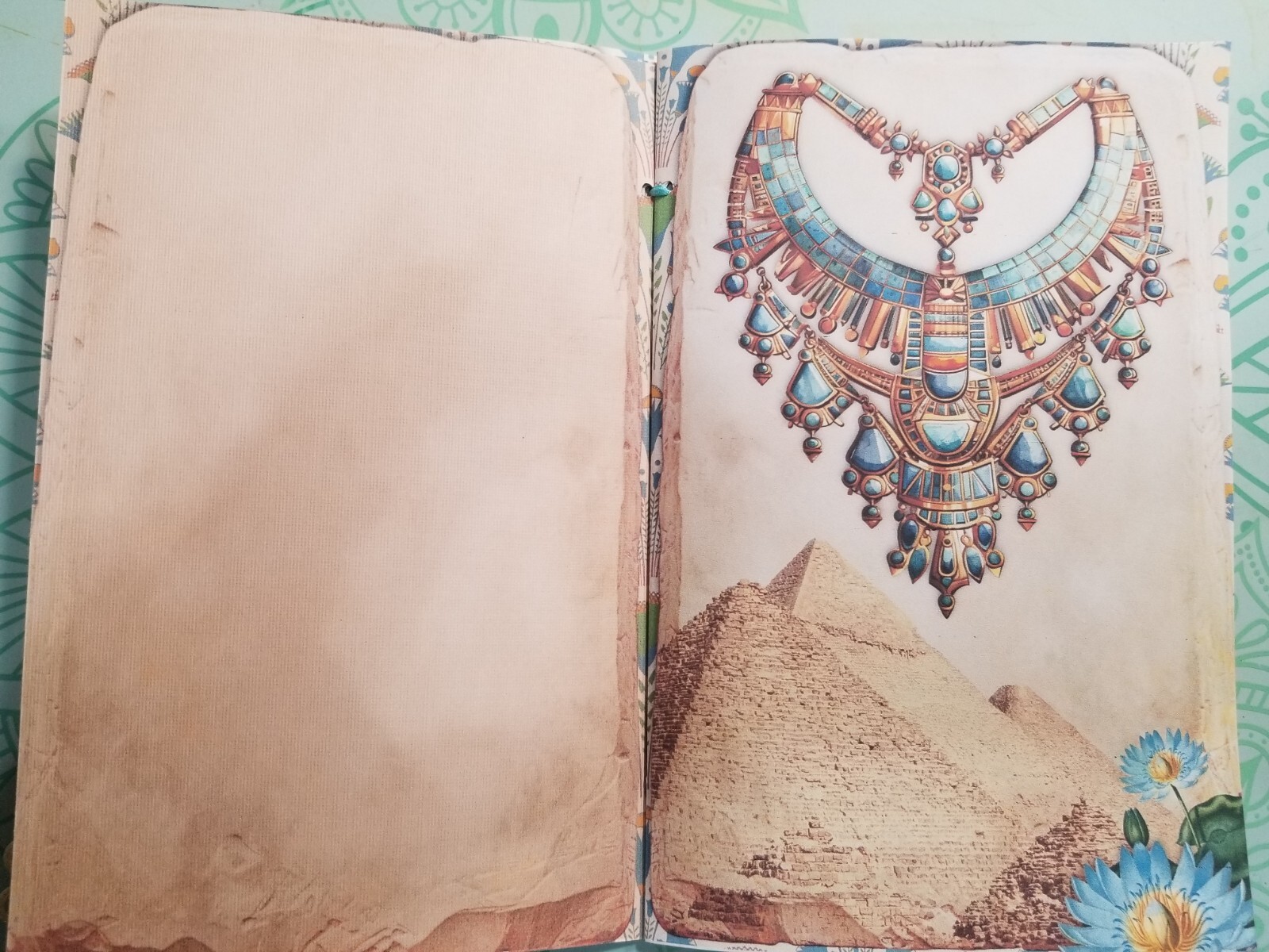 Junk Journal Booklet Blank “EGYPTIAN WONDERS” HANDMADE 5.5″x8.5″