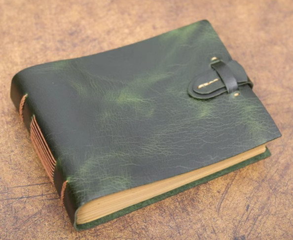 B6 Writing notes Notebook sketchbook Diary Notepad handmade leather green Q305
