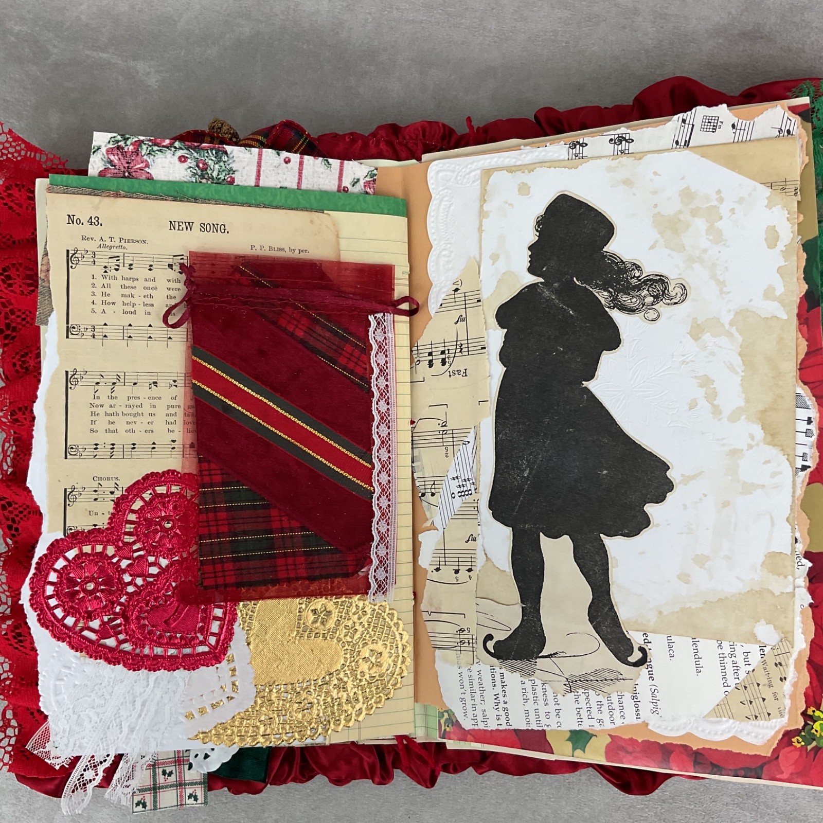 Handmade Christmas Junk Journal – 86 pages mixed media art book – quilted plaid