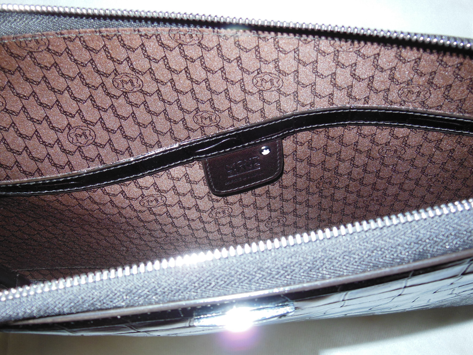 Montblanc Meisterstuck Portfolio Wallet Alligator Calfskin 109616 Mocha Italy