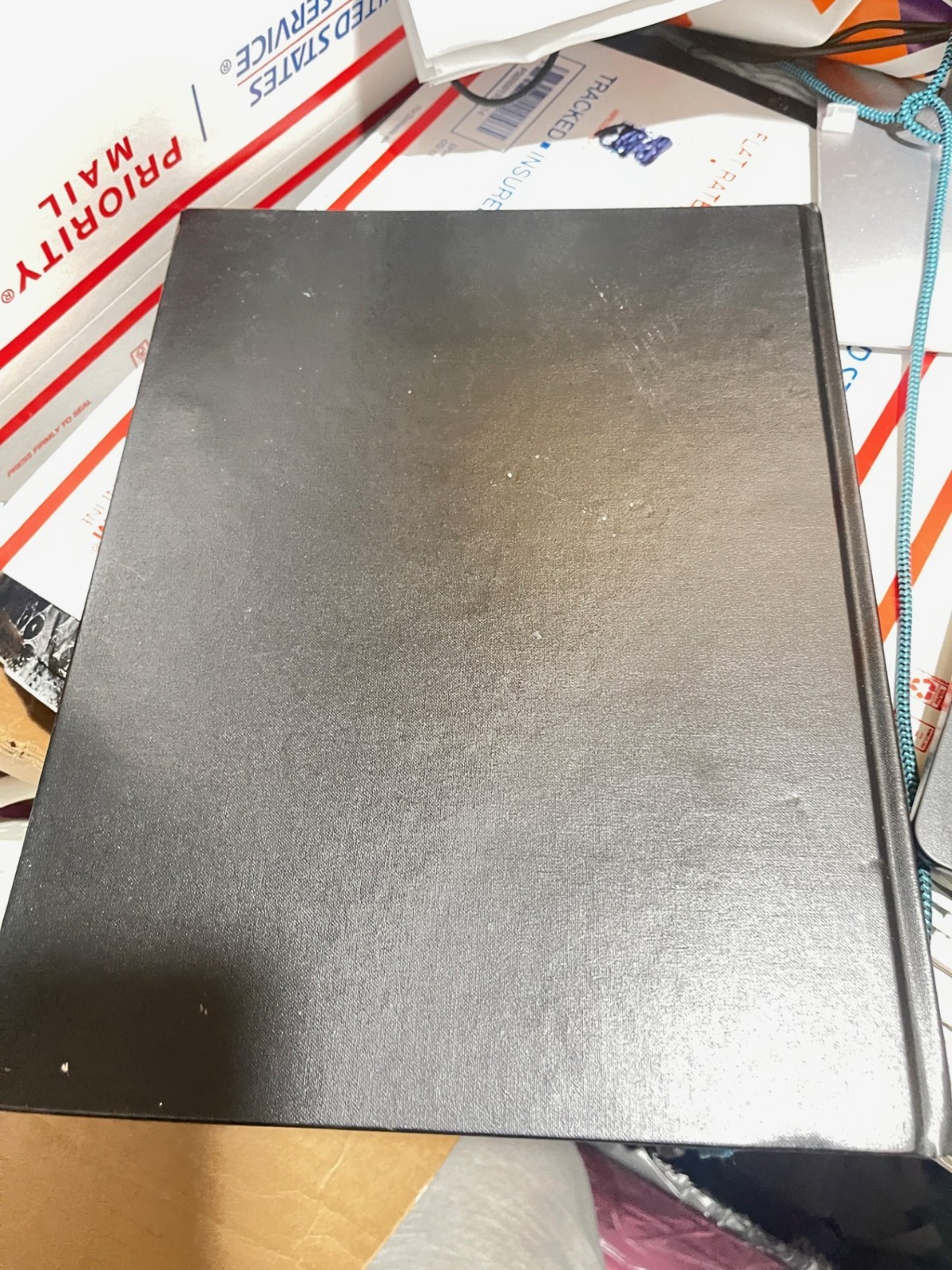 GXP ROOM LOG IN, VISITOR LOG NOTEBOOK/RECORD Previous company 144 pages(K17