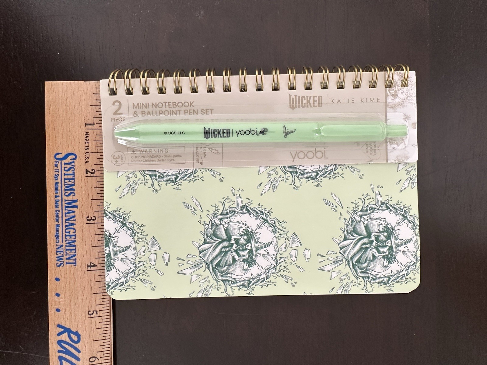 Wicked Paper Lot Yoobi Glinda Elphaba New Target Notebooks Pen Sealed Pink Green
