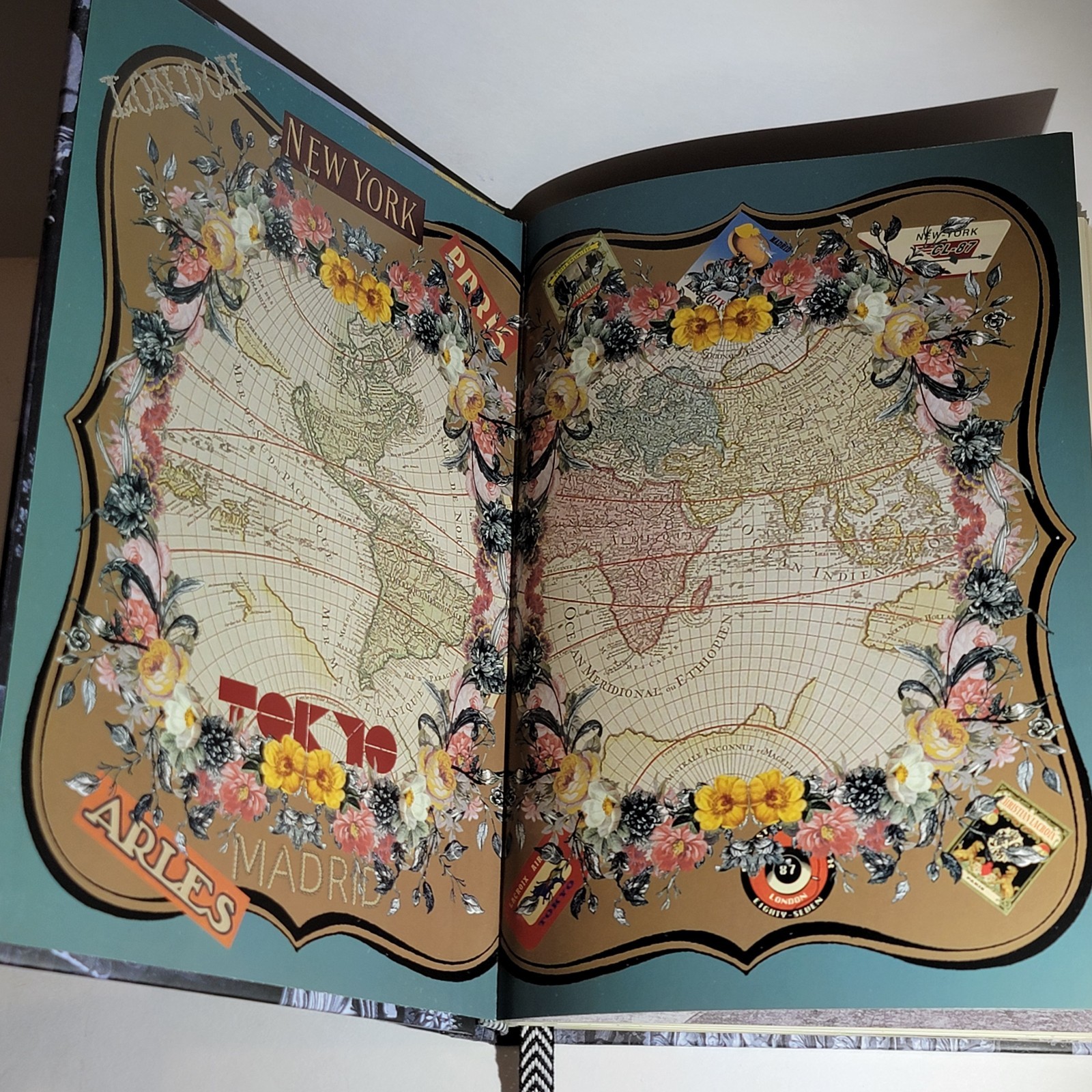*GORGEOUS* Christian Lacroix Papier Travel Journal Notebook Lined Embellished