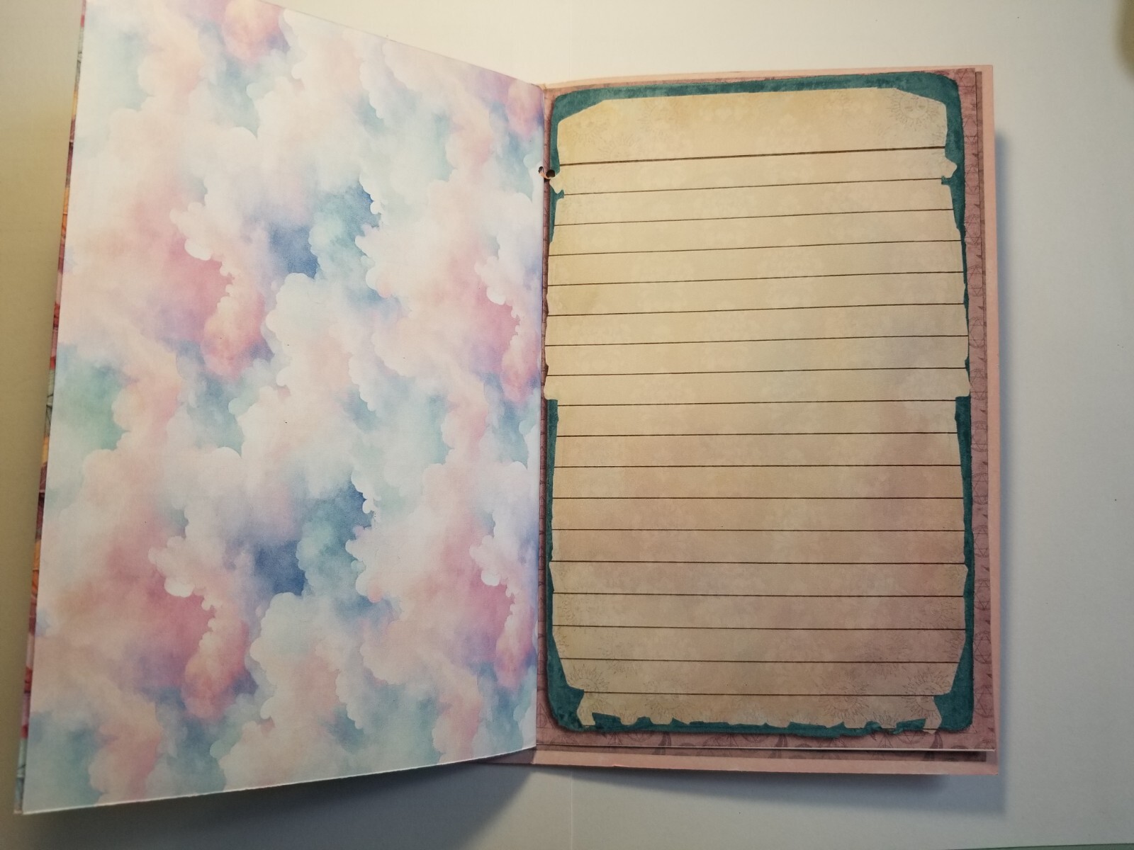 Junk Journal Blank Booklet “DREAMER” Dreamcatcher, Pastel LG 8.5″x5.5 ” 40pgs