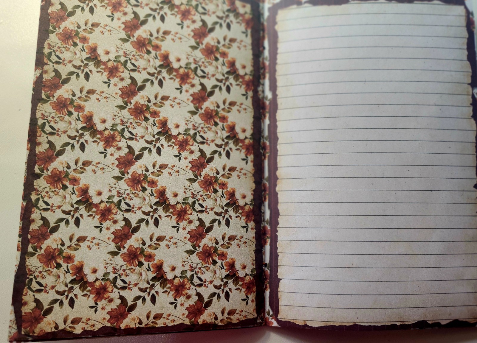 Junk Journal Booklet “FARMHOUSE FALL” Handmade Lg 8.5″x5.5″ 40pgs Autumn