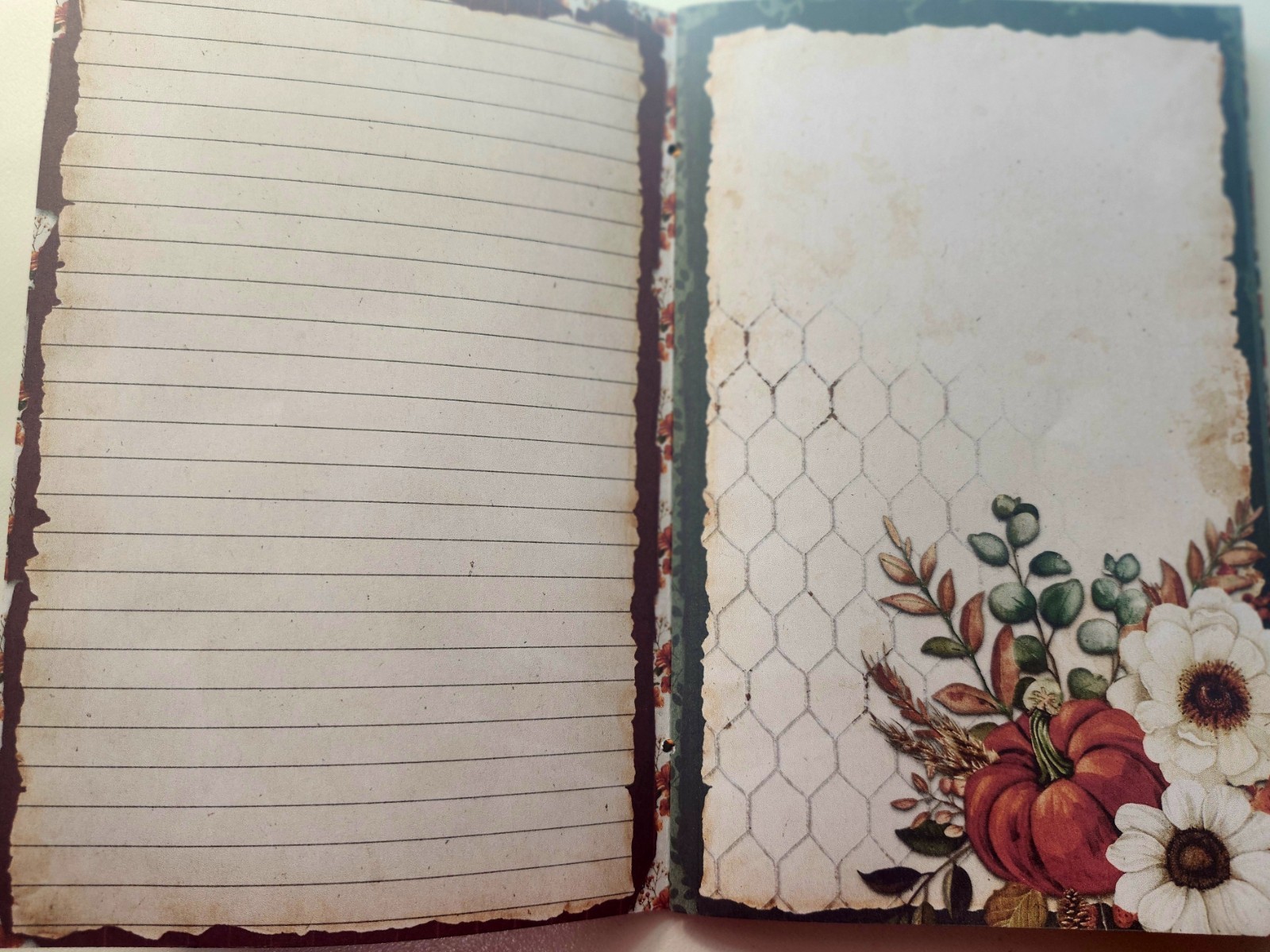 Junk Journal Booklet “FARMHOUSE FALL” Handmade Lg 8.5″x5.5″ 40pgs Autumn