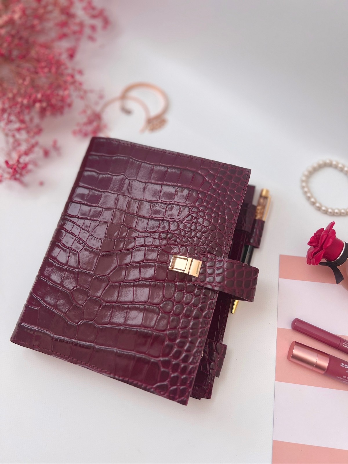 Burgundy Leather notebook cover A5 big binder 6 rings. Dated 2026 Planner.