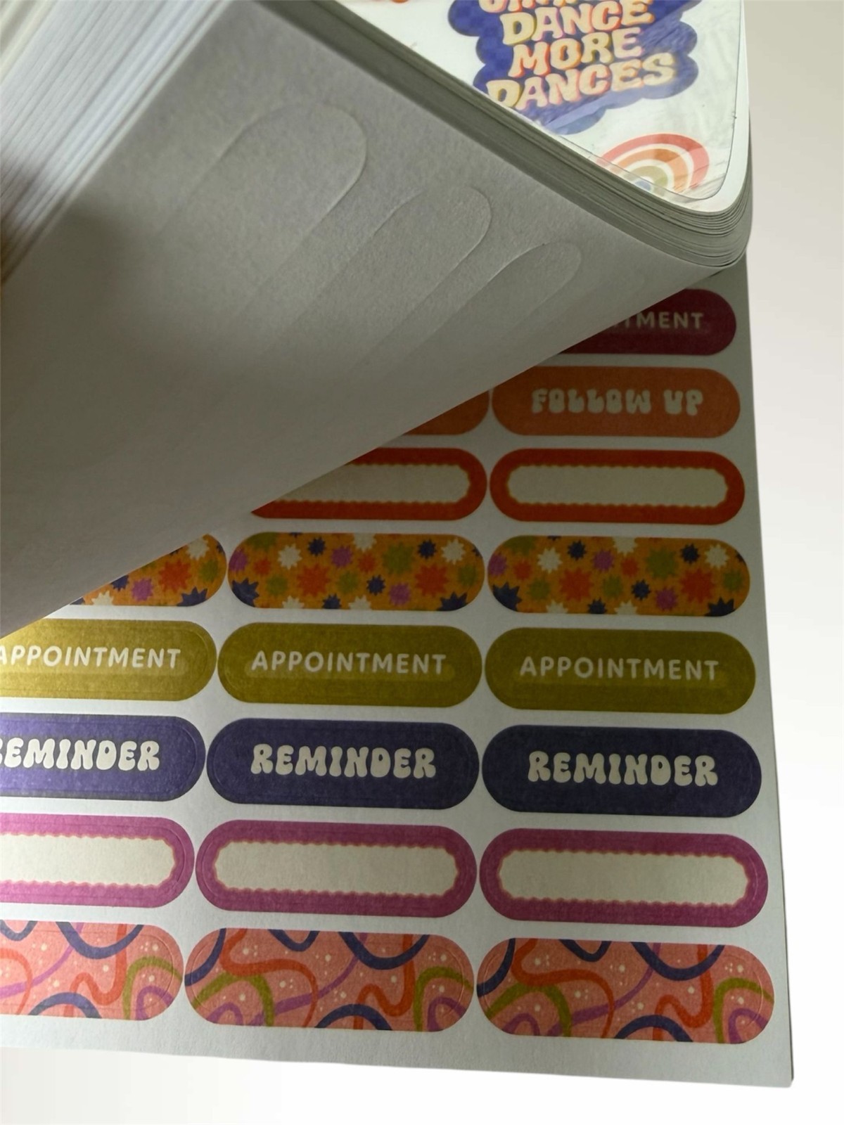 Agenda 52- Bubbly & Bright Sticker Book, 30 Sheets- 1526 pcs