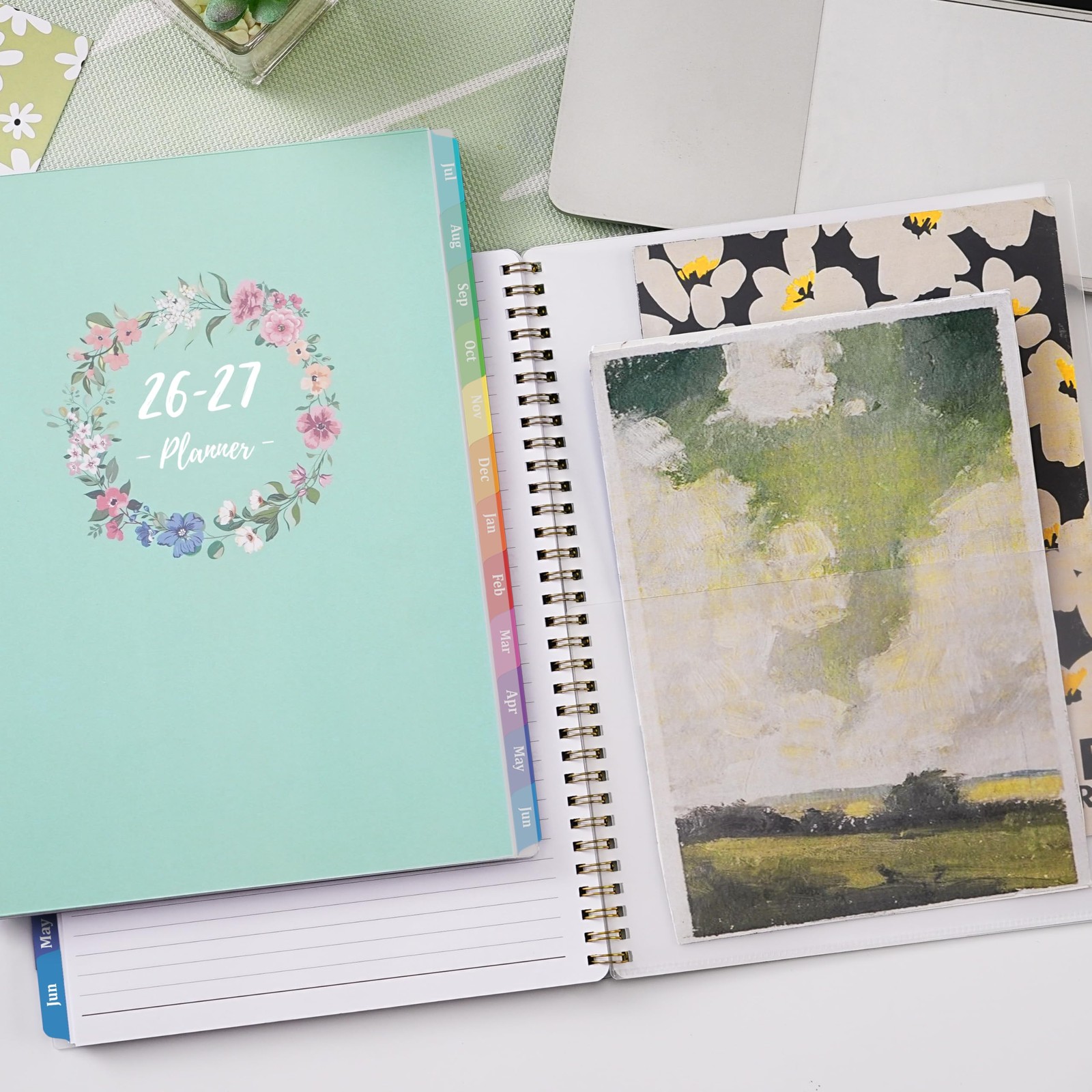 Planner 2026-2027 – 9″ x 11″ Weekly and Monthly 9” × 11”, green
