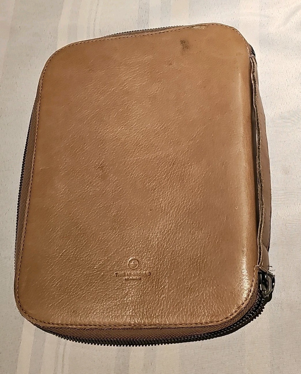 This Is Ground Brown Leather Case Zipper Around Organizer free shipping