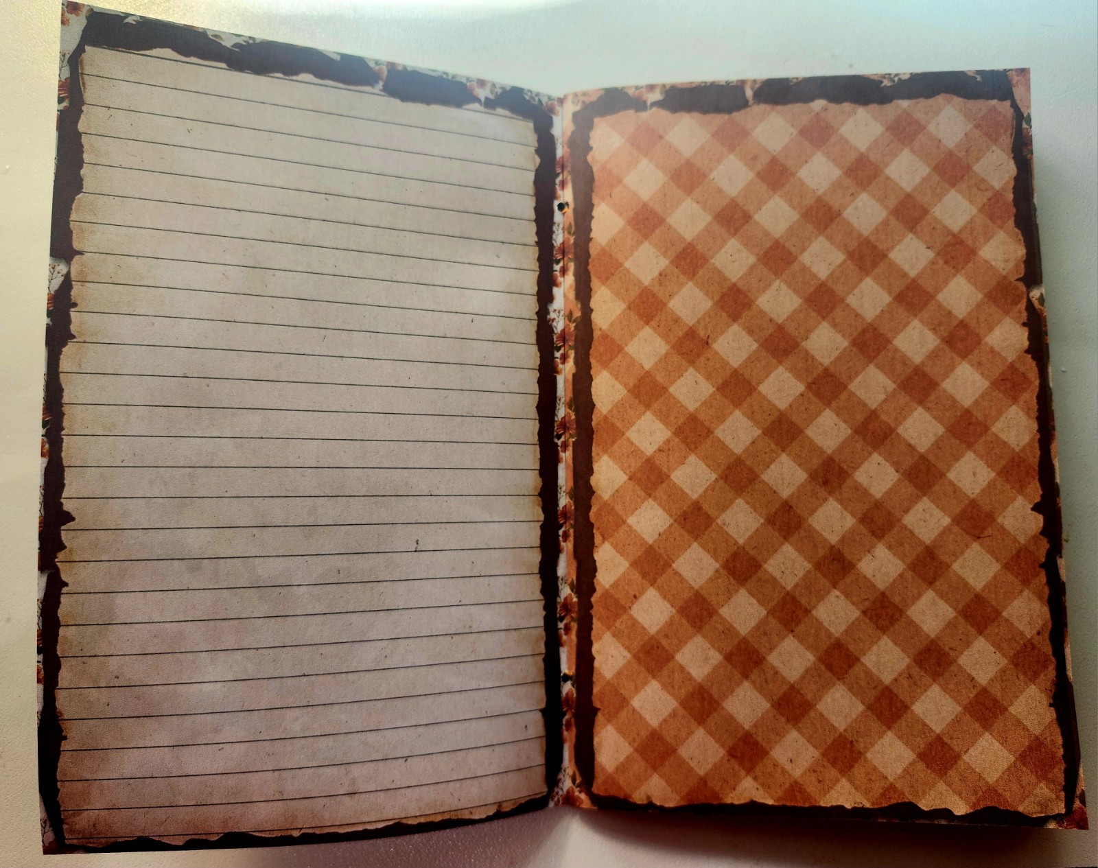 Junk Journal Booklet “FARMHOUSE FALL” Handmade Lg 8.5″x5.5″ 40pgs Autumn