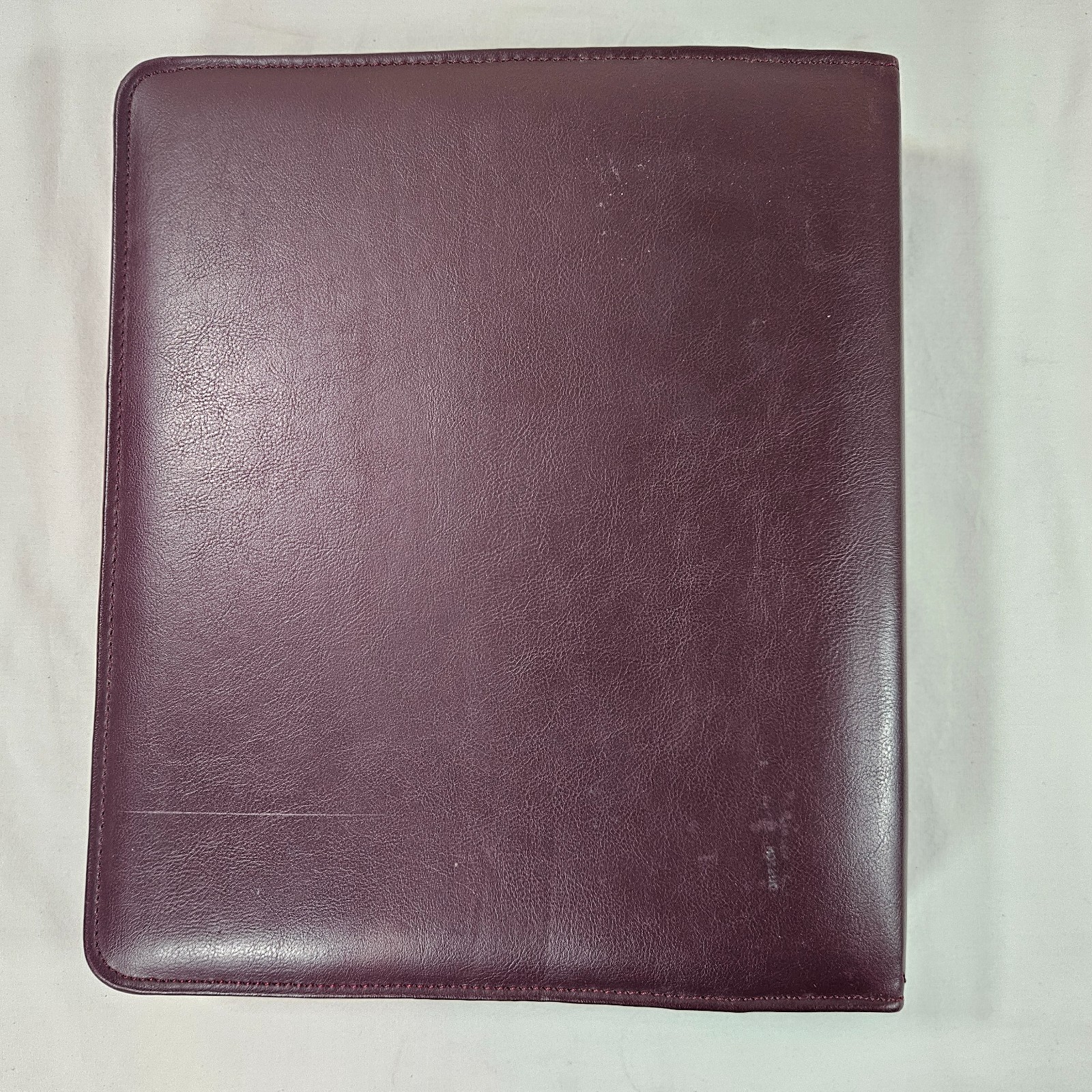 Franklin Covey Original Classic Planner Leather Zip Around Binder 7-Ring Pockets