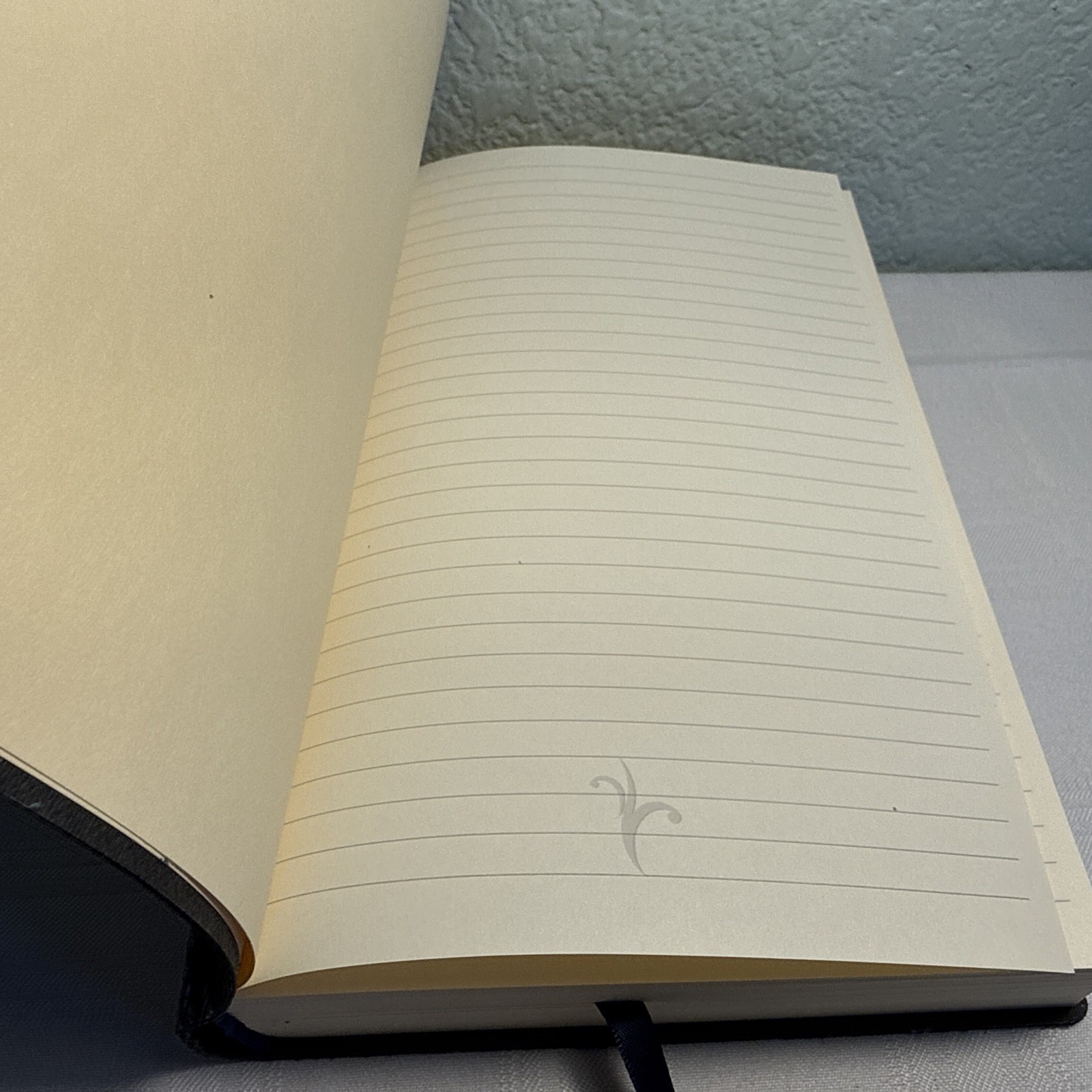 VTg Leather Journal Made In Italy Barnes Noble Blue Silver Mosaic Strap CUT