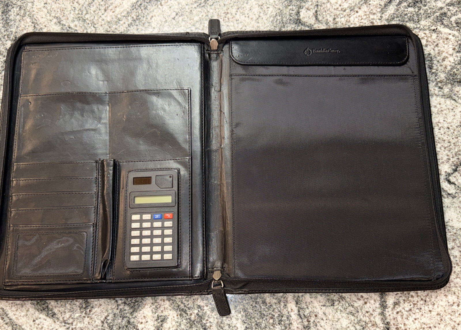 Franklin Covey Black Leather Zip Around Padfolio Pad Holder 10″ x 12.5″