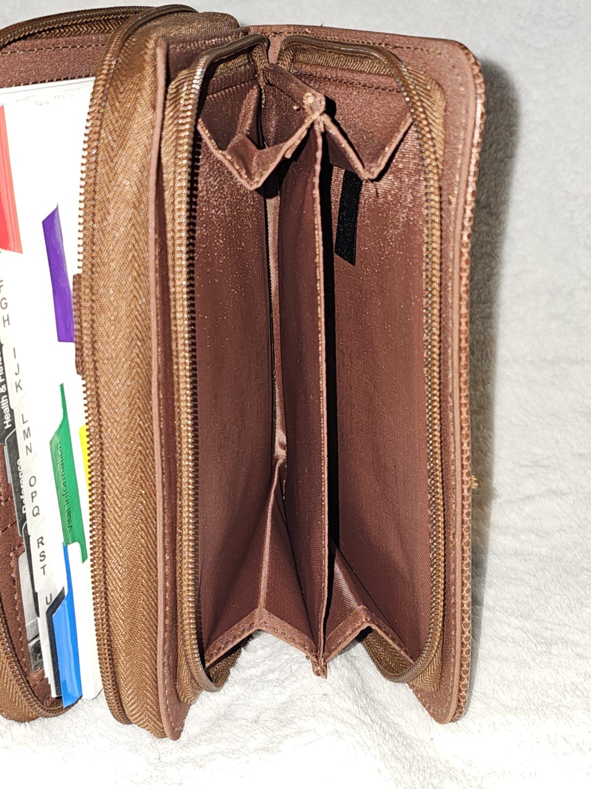 NEW Mundex Vintage Brown Faux Leather Wallet/ 6 Ring Planner. Zip Closure