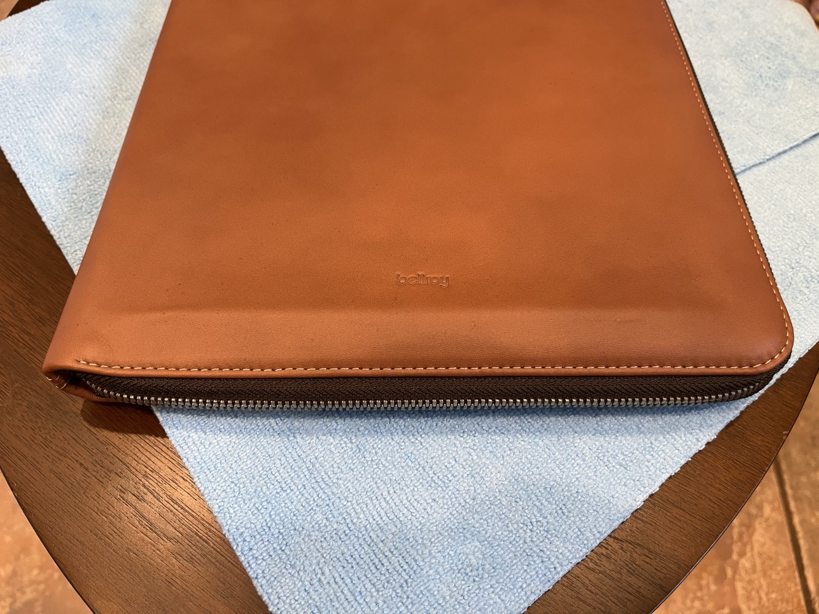 Bellroy A4 Work Folio premium Caramel leather (EWFB-Caramel) – Near Mint
