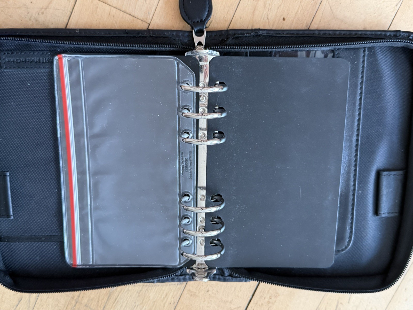 Franklin Covey 41485 Compact Friday Nylon Zipper Binder Card Pockets