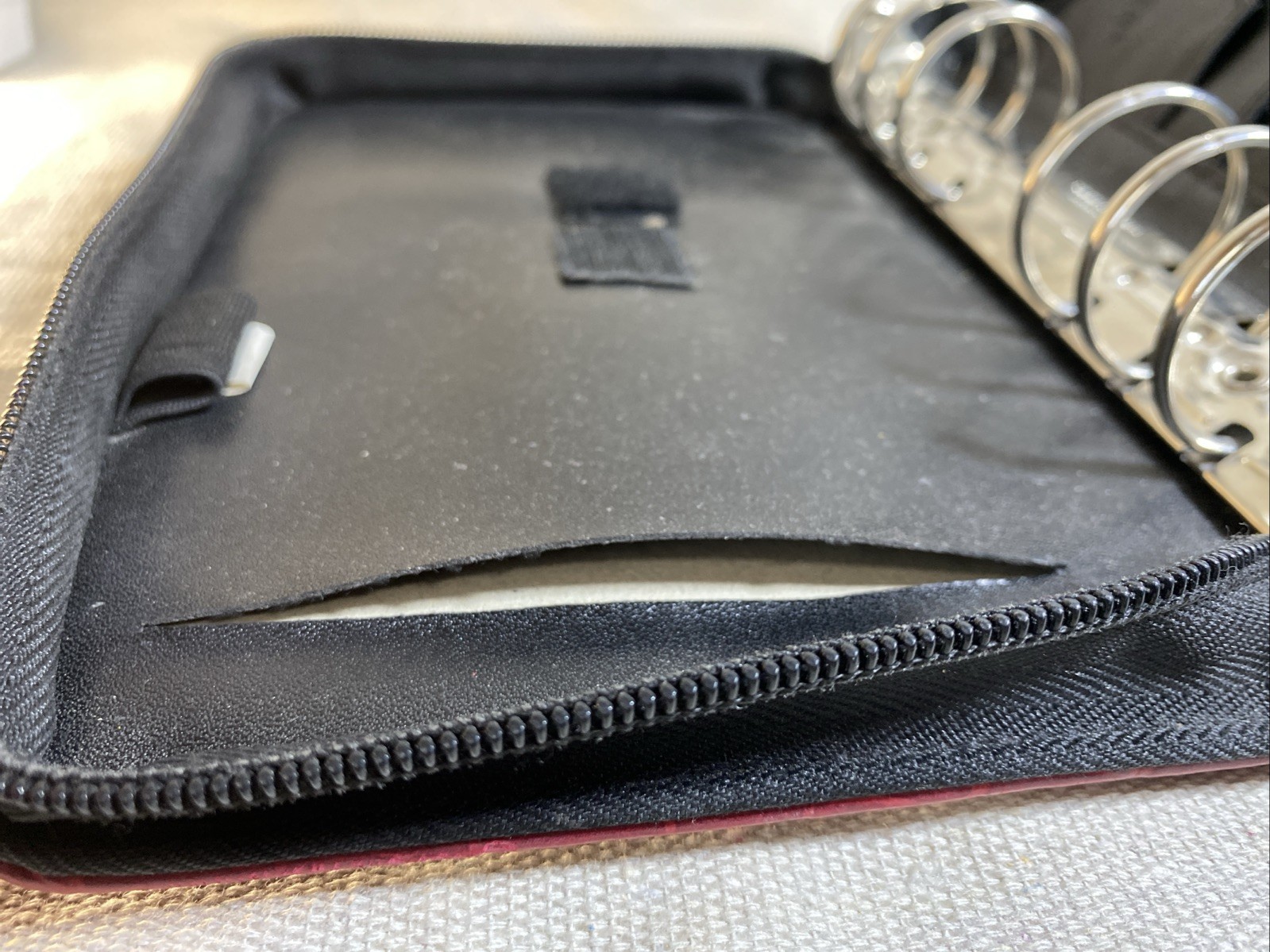 Day Runner Burgundy/Red Faux Croc Zip Planner Binder Organizer Wallet 6 Ring Vtg